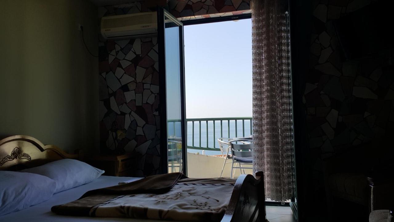 Apartmani Aida Ulcinj Exteriör bild